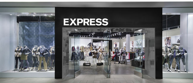 Express to Close its Canadian Stores