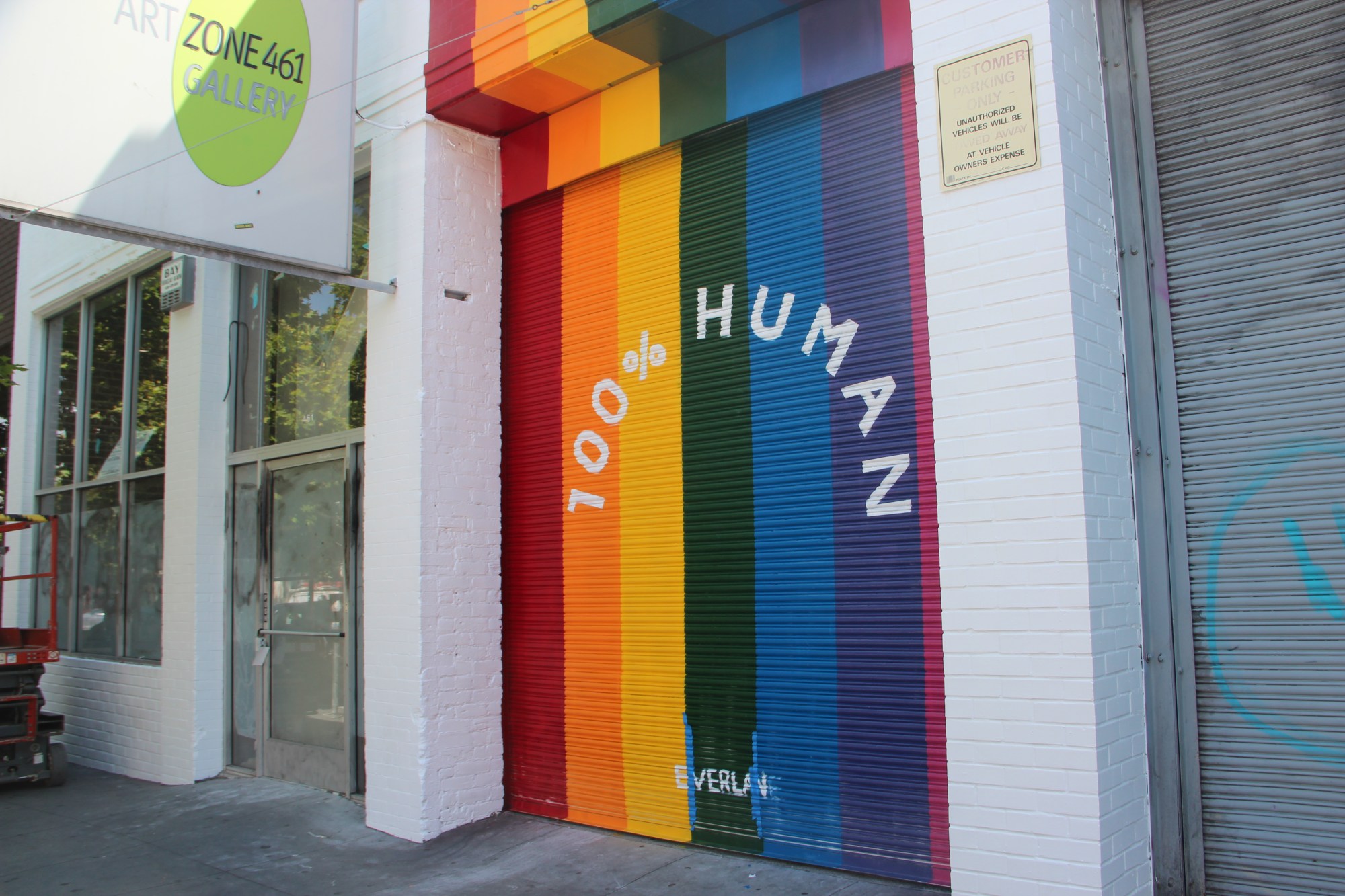 Brand Everlane is Opening its First Stores