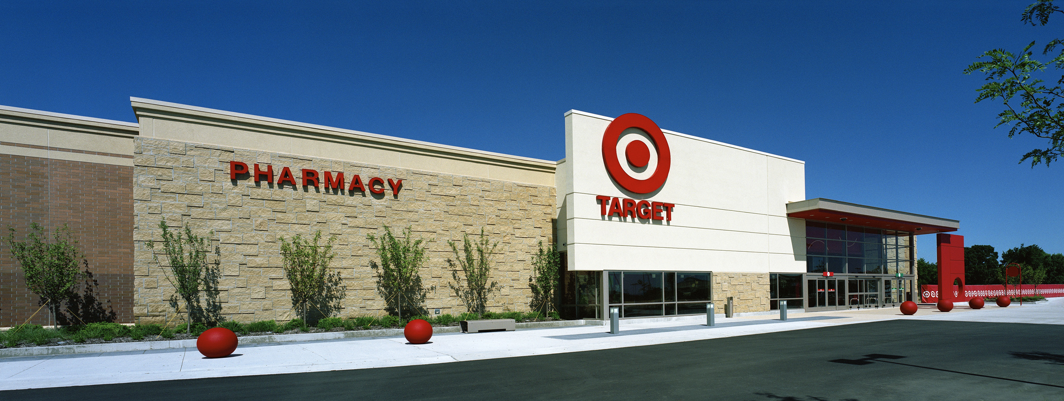 Target to Spend 0M on Supply Chain Hubs to Speed Up Order Delivery