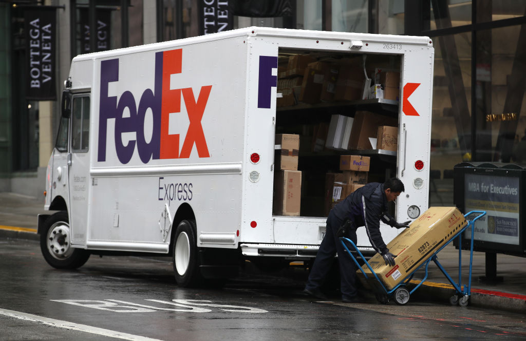 FedEx Announces Peak Surcharge Increases for the Holiday Season